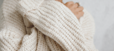 Warme witte wollen trui