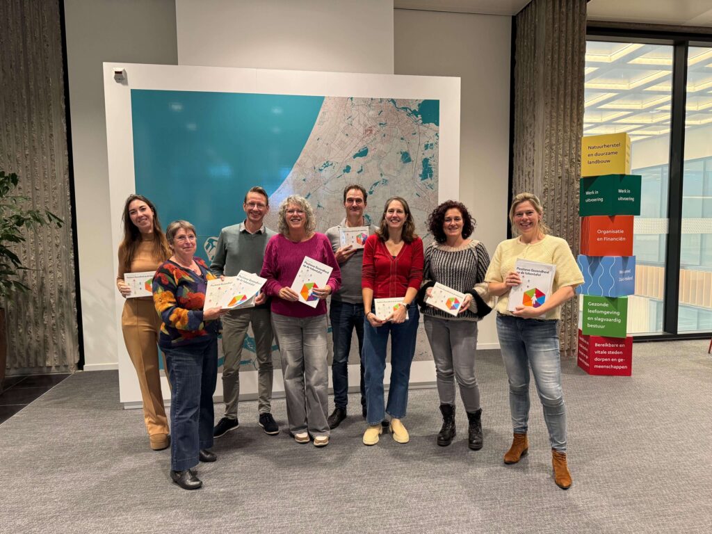 Groepsfoto deelnemers training positieve gezondheid